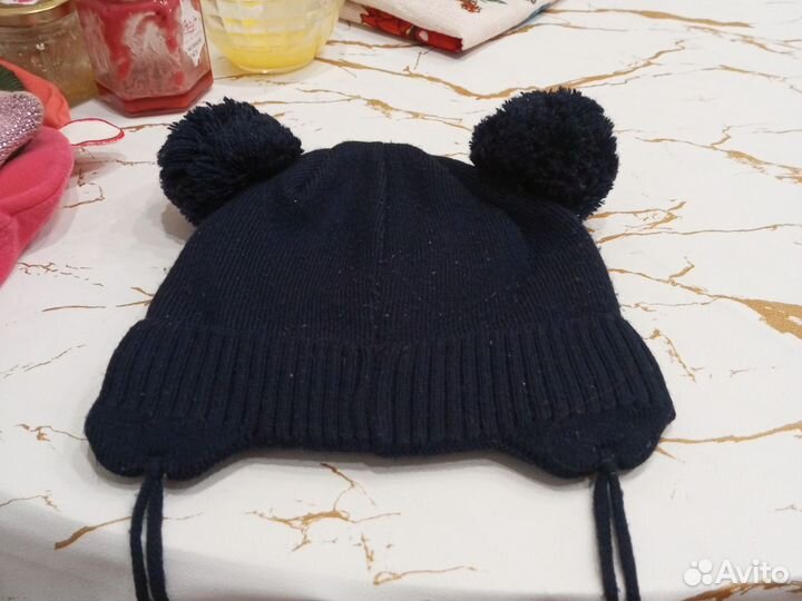 Шапка весенняя для девочки