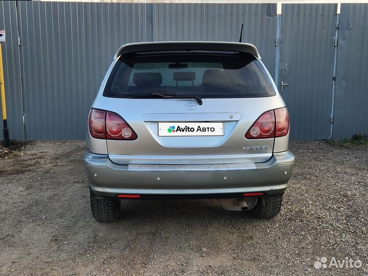 Toyota Harrier 2.2 AT, 1999, 425 660 км