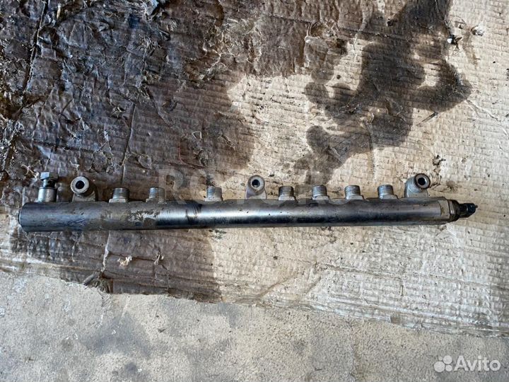 Топливная рампа MAN TGX 2015 51103116077