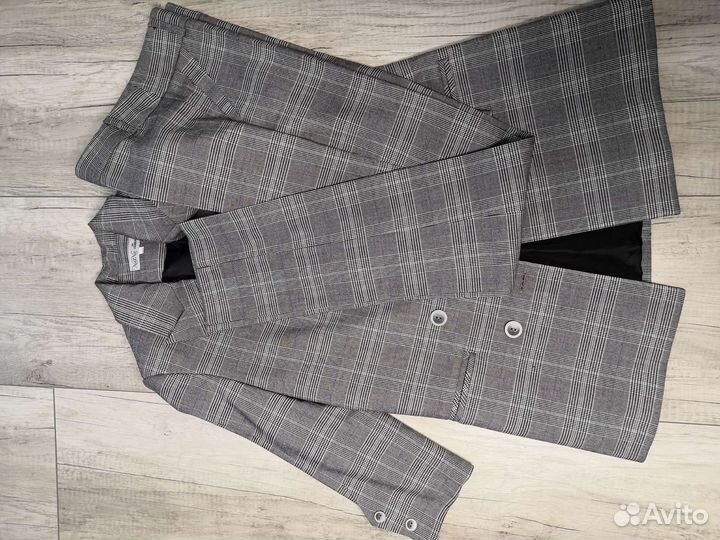 Брючный костюм женский