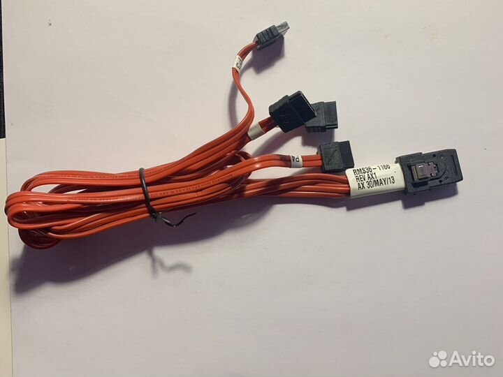 Кабель SATA (1 Mini Sas для 4 SATA) для HDD SSD