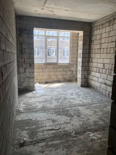 3-к. квартира, 87,3 м², 1/4 эт.