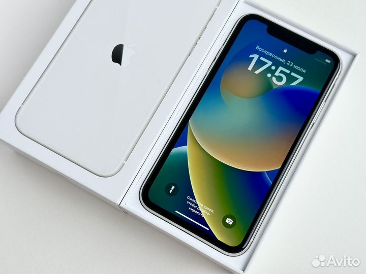 iPhone 11 64gb с чеком все ориг