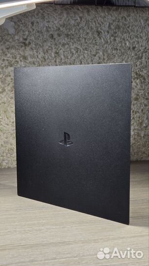 Sony playstation 4 pro 1tb