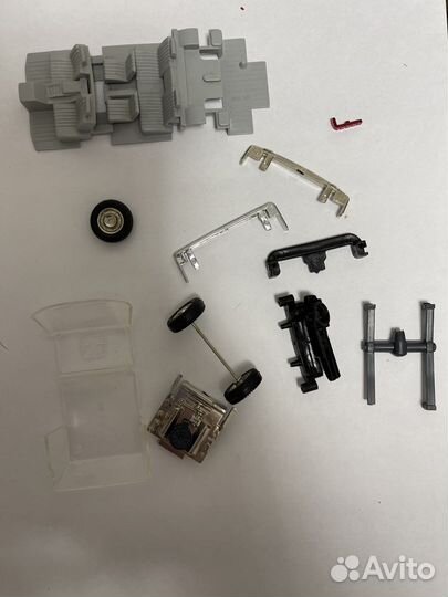 Коллекционные машинки 1 43