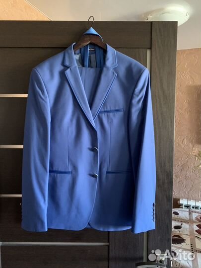 Костюм мужской