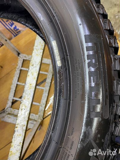 Pirelli Ice Zero 2 205/55 R17