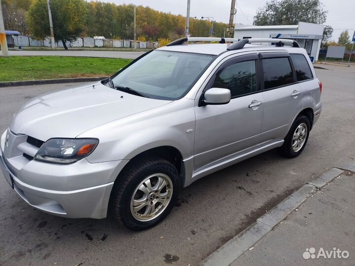 Mitsubishi Outlander 2.4 AT, 2003, 250 000 км
