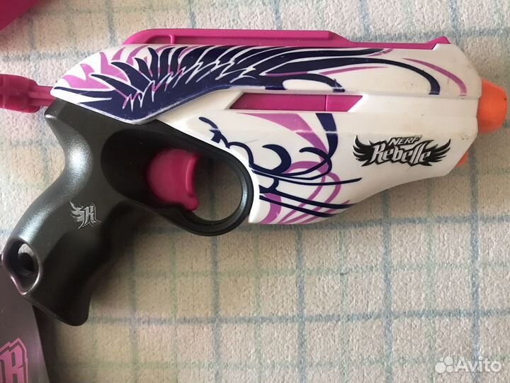 Пистолет Nerf