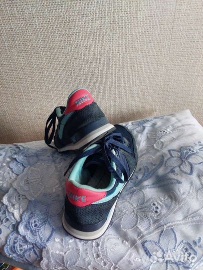 Кроссовки nike