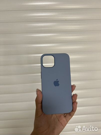 Кожаный чехол iPhone 13