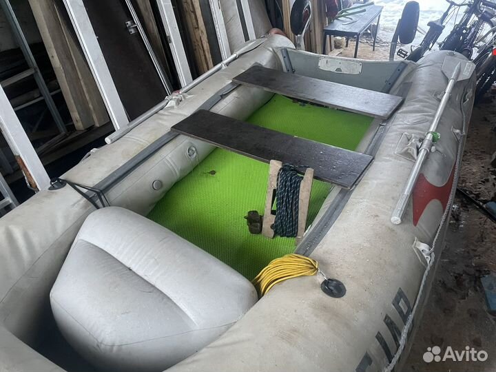 Лодка пвх Badger 370