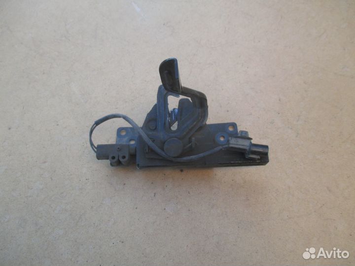 Замок капота Kia RIO 4 2017