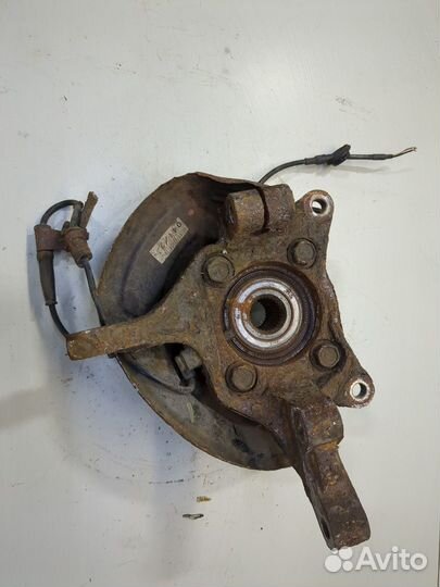 Ступица (кулак, цапфа) Mitsubishi Grandis, 2007