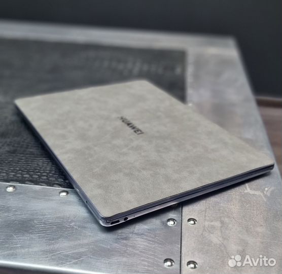 Ультрабук Huawei MateBook 13 2020 i5
