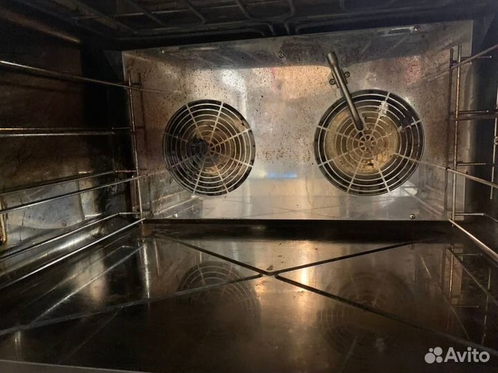 Конвекционная печь Smeg alfa