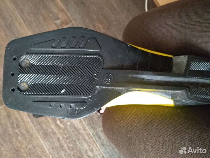 Лыжные ботинки 35 р, в отл. сост