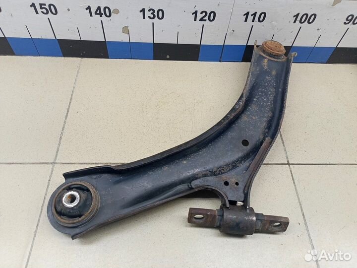 Рычаг передний правый Qashqai (J10) 2006-2014