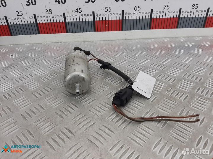 Насос топливный Volkswagen Passat B6 2008