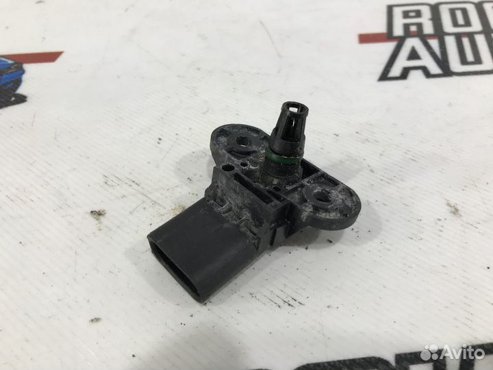 Датчик абсолютного давления Skoda Rapid 03C906051F