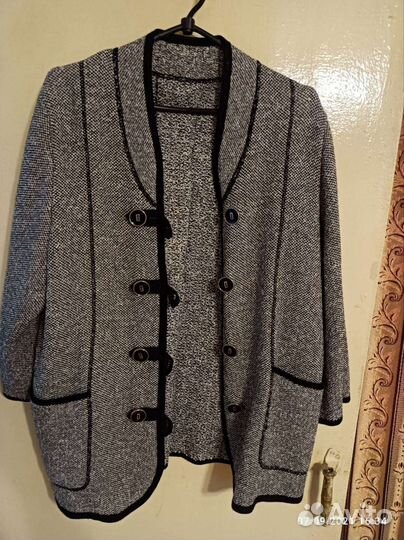 Женские вещи 52-54