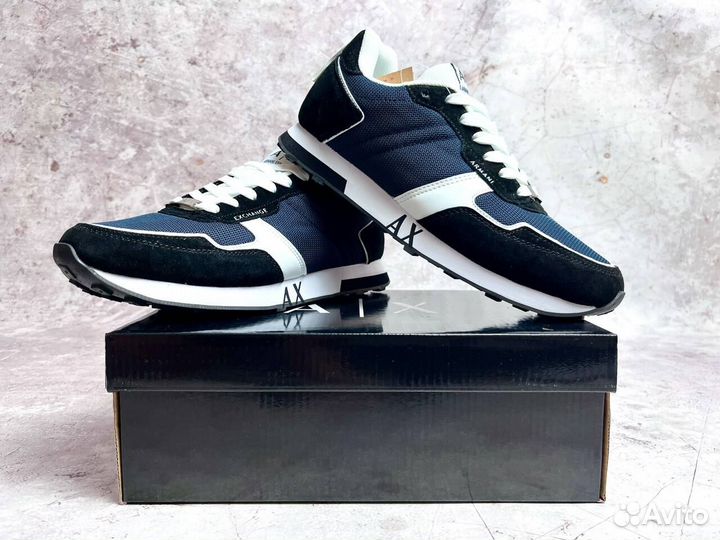 Кроссовки Armani