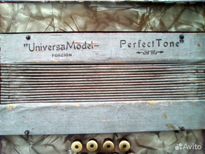 Аккордеон старина