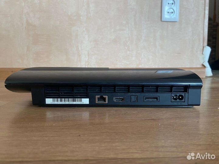 Sony ps3 super slim