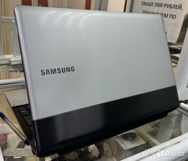 Ноутбук samsung NP300E5A