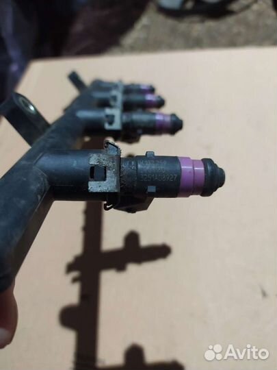 Рено Меган 2 топливная рампа, фарсунки