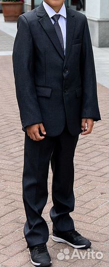 Школьный костюм 128 новый синий