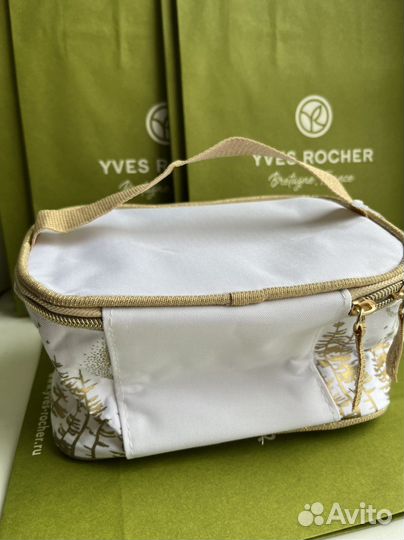 Косметичка от Ив роше фиолетовая новая с этикеткой