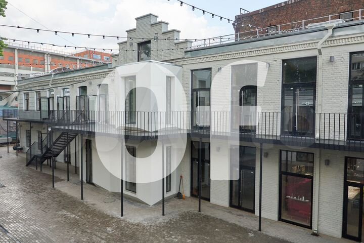 Продам здание, 1953 м²