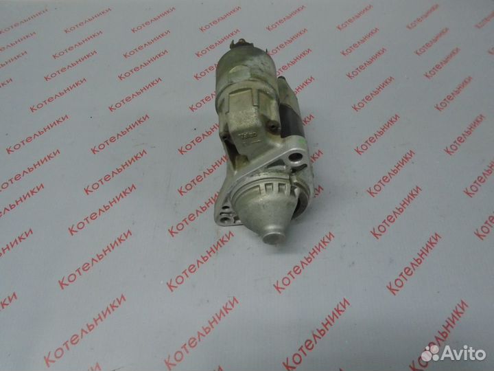 Nissan 23300-AX000 Стартер