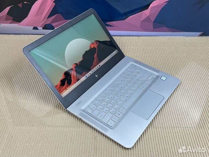 Ультрабук HP 13/i5-7/SSD/Full HD