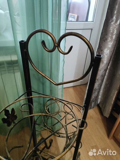 Подставка для цветов напольная металлическая