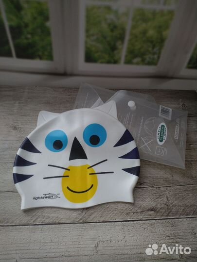 Шапочка для бассейна Новая