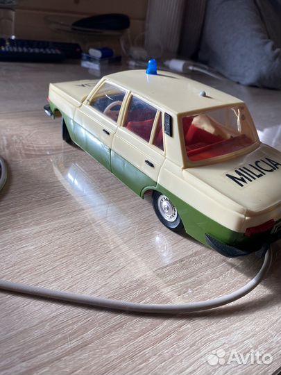 Радиоуправляемая модель машины Wartburg 353