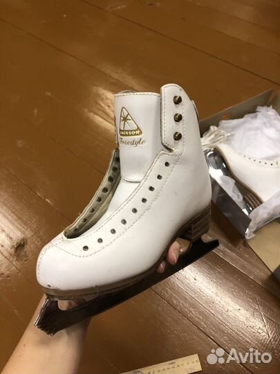 Фигурные коньки jackson freestyle