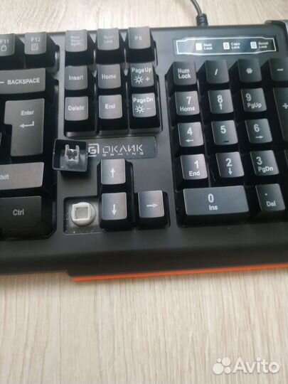 Игровая клавиатура с подсветкой