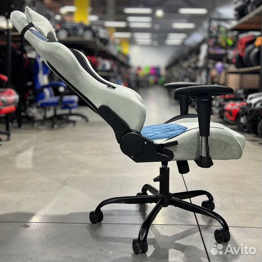 Кресло офисное