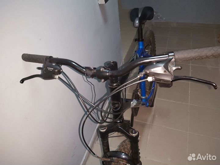 Велосипед Giant бу взрослый 26