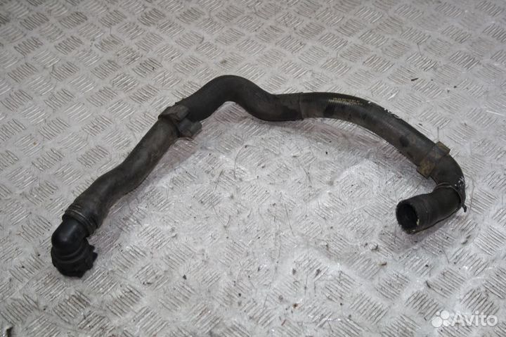 Патрубок радиатора нижний VW Tiguan 2.0 tsi