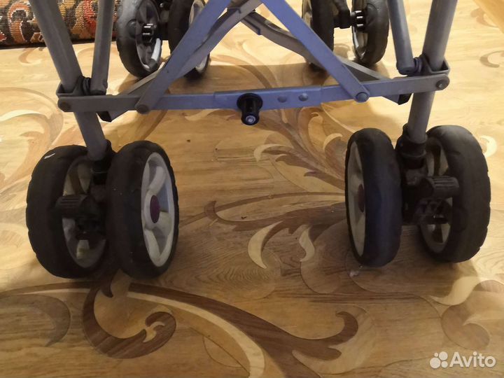 Коляска трость