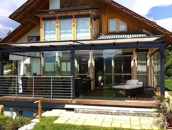 Безрамное остекление веранд беседок террас