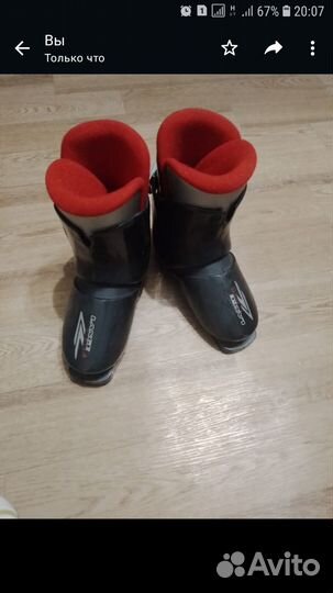 Горнолыжные ботинки 22.5
