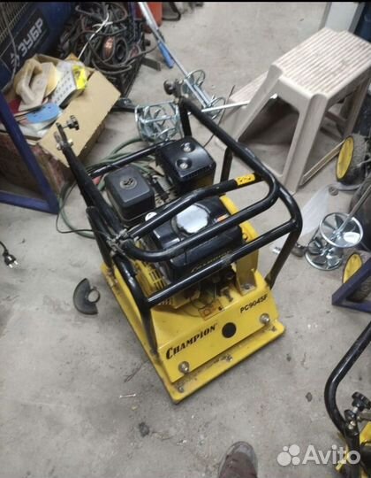 Прокат Виброплита 4-х тактная champion PC9045F