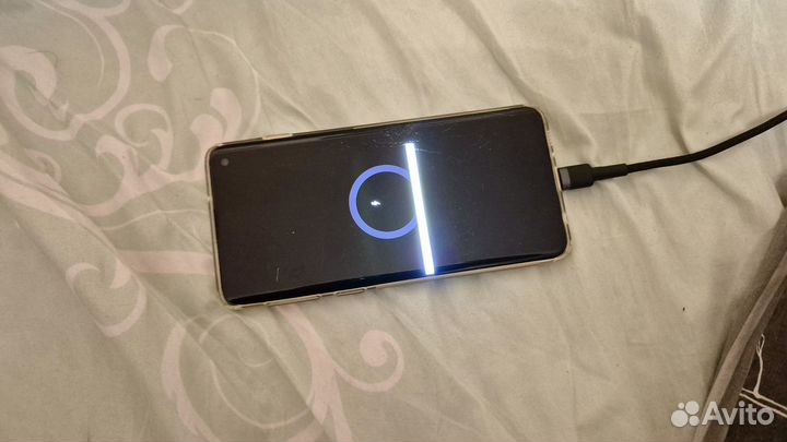 Экран рамка samsung s10 битый нерабочий