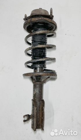 Стойка передняя левая в сборе Mazda 323 BA