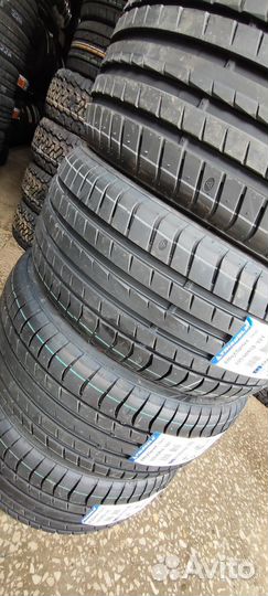 Triangle EffeXSport TH202 225/40 R18 92Y